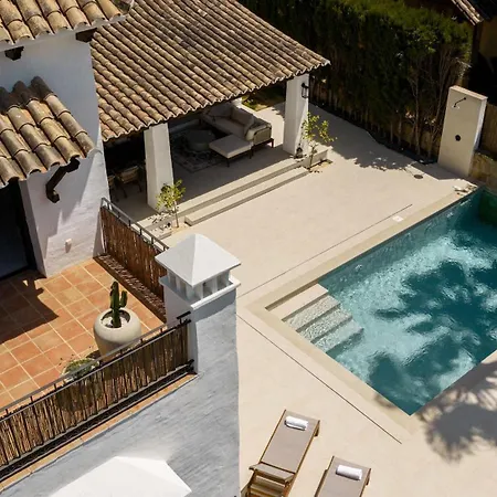 Dos Hermanas Pool Terrace Bbq Estepona